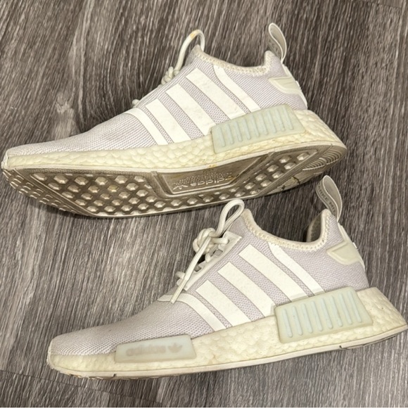 adidas Originals White NMD R1 Sneaker (Unisex Child Size 5) - Picture 3 of 4
